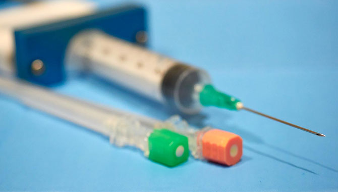 Fine Needle Aspiration (FNA)